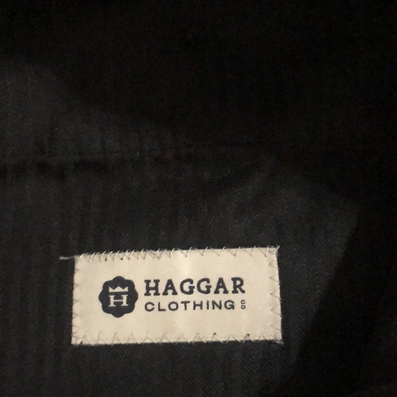 Like new haggar dress pants 38x29 - Picture 3 of 4